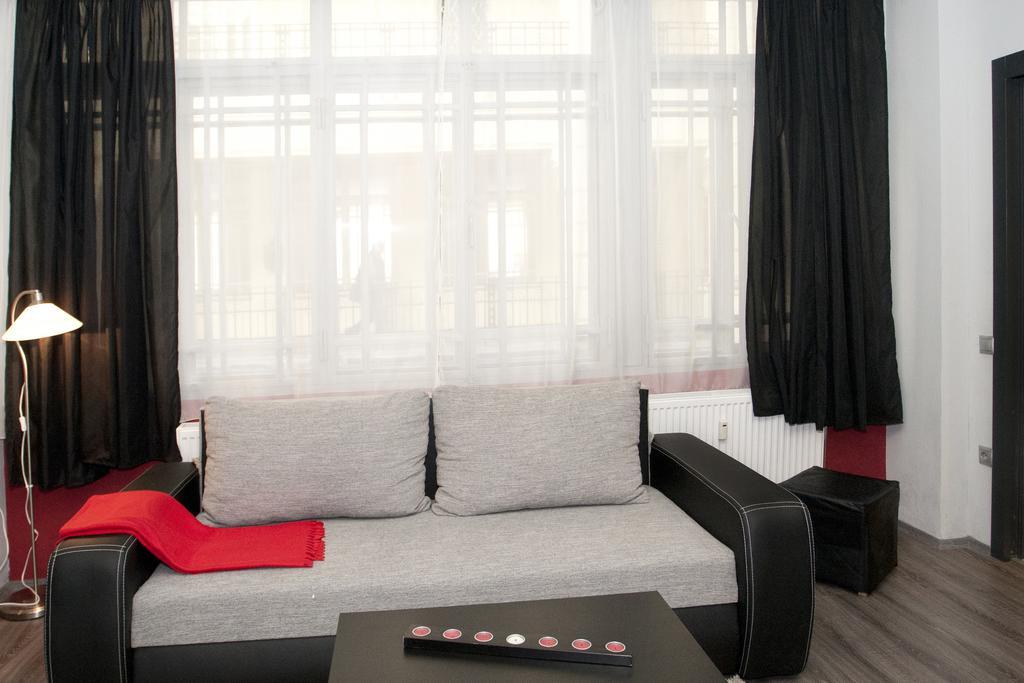 Diana Apartment On Váci Utca Budapest Ruang foto