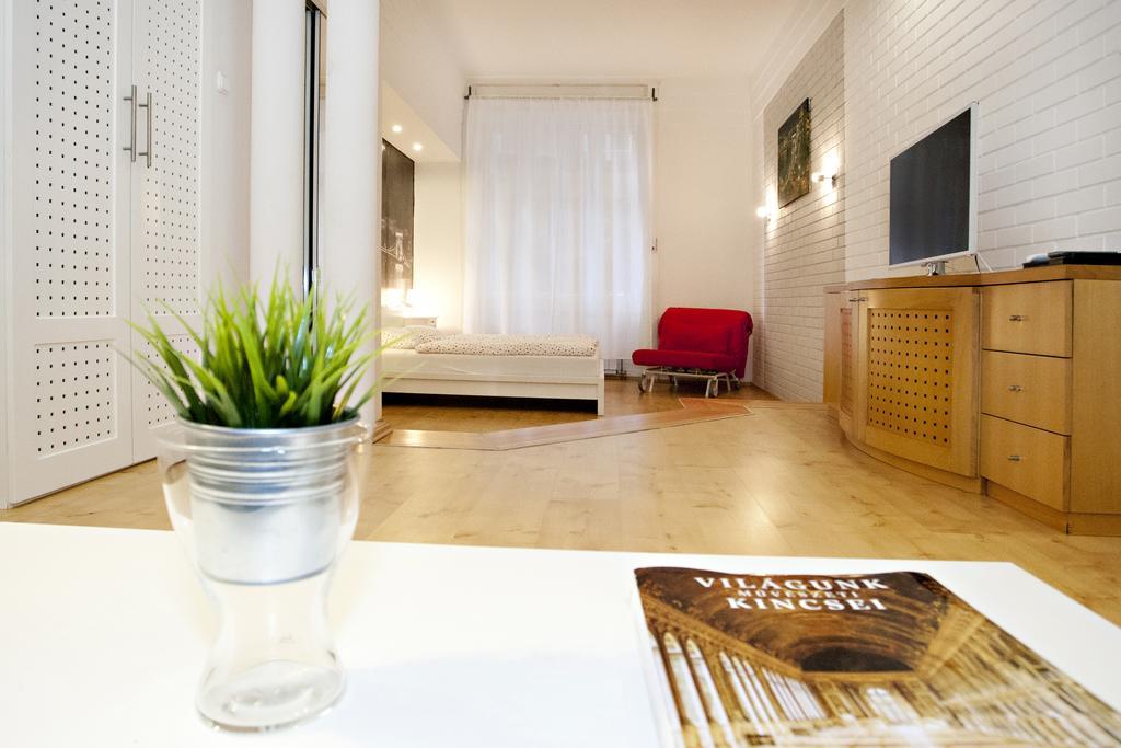 Diana Apartment On Váci Utca Budapest Bagian luar foto