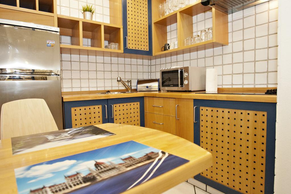 Diana Apartment On Váci Utca Budapest Bagian luar foto