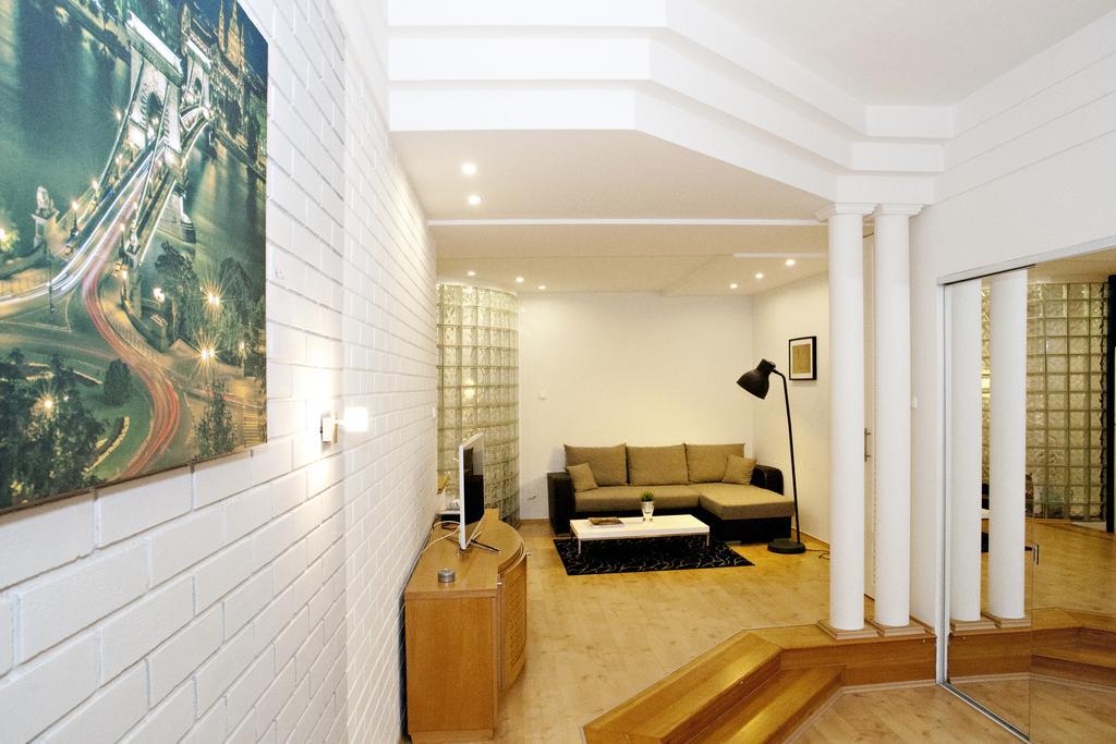 Diana Apartment On Váci Utca Budapest Bagian luar foto